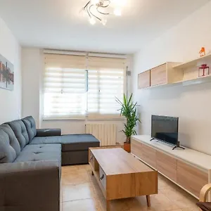 https://apartamento-elsa.catalonia-hotels.com
