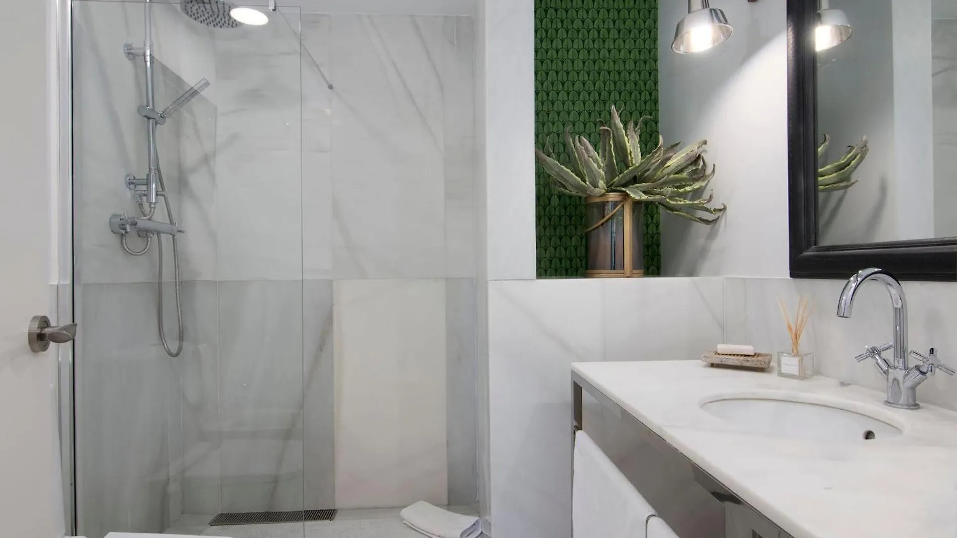 Trinidad Deluxe 3 Apartment Granada