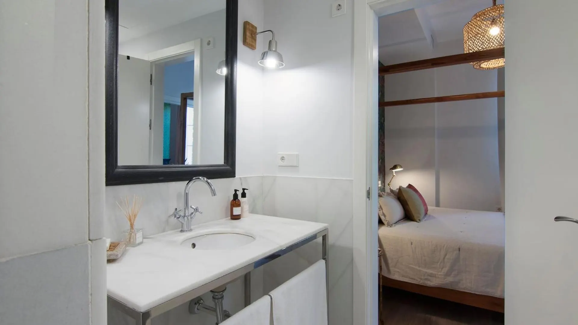 Trinidad Deluxe 3 Apartment Granada